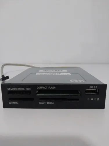 Leitor de Cartão AK-ICR-01 para Baia 3,5" com USB 2.0