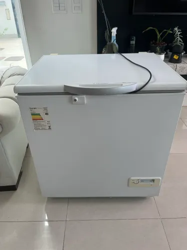 Freezer horizontal Electrolux 210 litros 