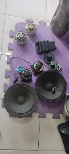 Auto-falantes diversos