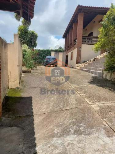 Casa Sobrado em Estância Santa Lúcia - Jarinu