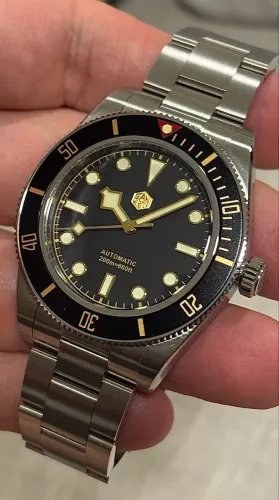 San Martin SN008 40mm NH35 homage Tudor Black Bay 58
