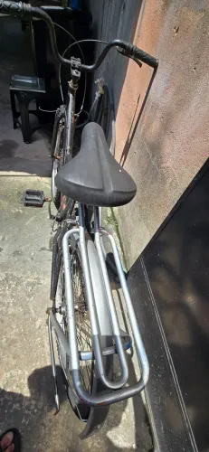 Bicicleta usada.