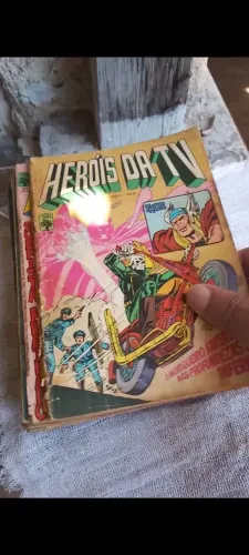 HEROIS DA TV 16