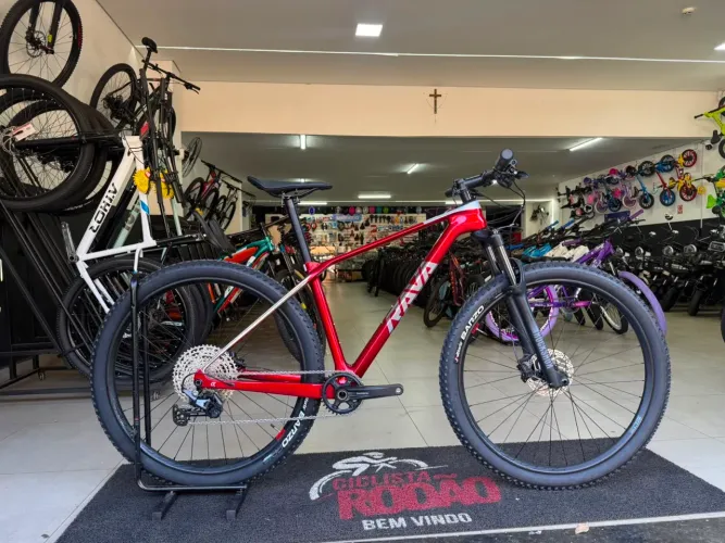 SUPER PROMOÇÃO - BICICLETA ARO 29 RAVA RAGE CARBONO C/ NOTA FISCAL E GARANTIA - SOMOS LOJA