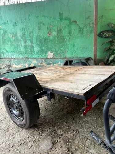 Vendo reboque plataforma 
