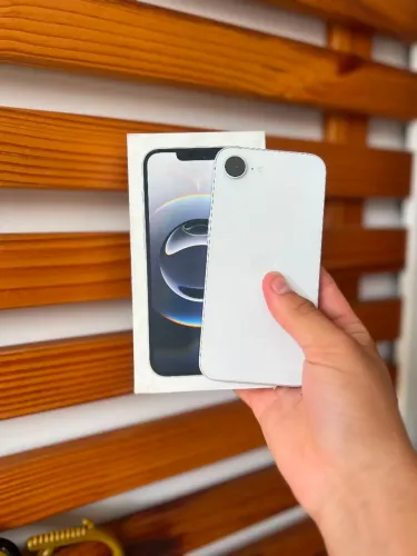 iPhone 16e de 128GB
