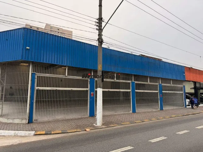 Galpão/Salão para aluguel, 260m, Tólstoi - São Paulo/SP