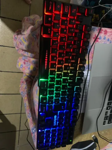 Teclado Semi Mecânico Led RGB