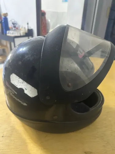 Capacete