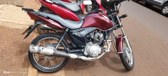 Vendo 150, 2012 em dias só tranferir, 9.500 a vista