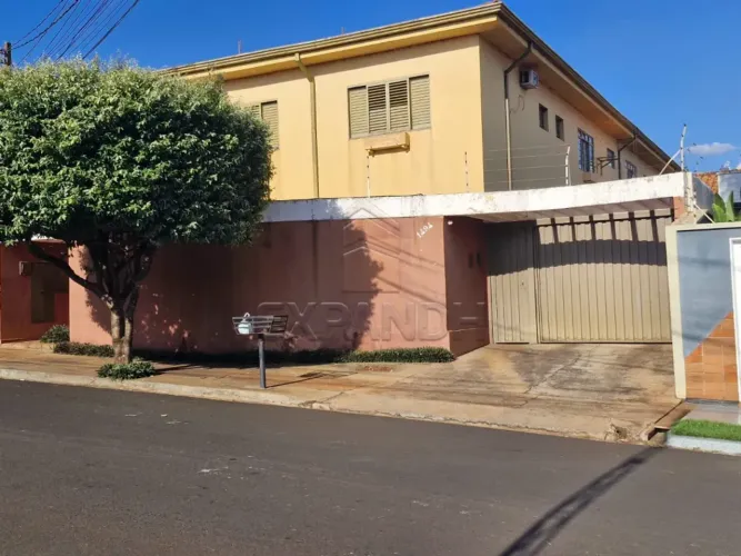 Apartamento em localização privilegiada.