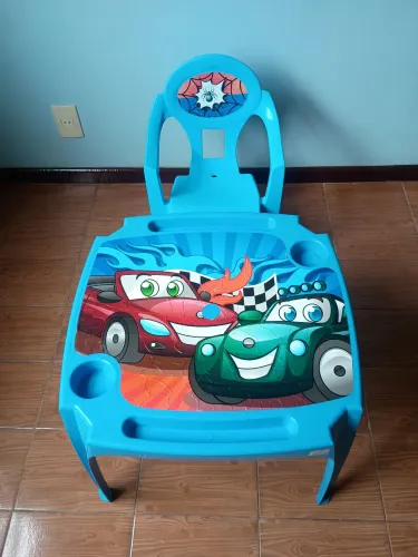 Mesa Infantil Com Cadeira