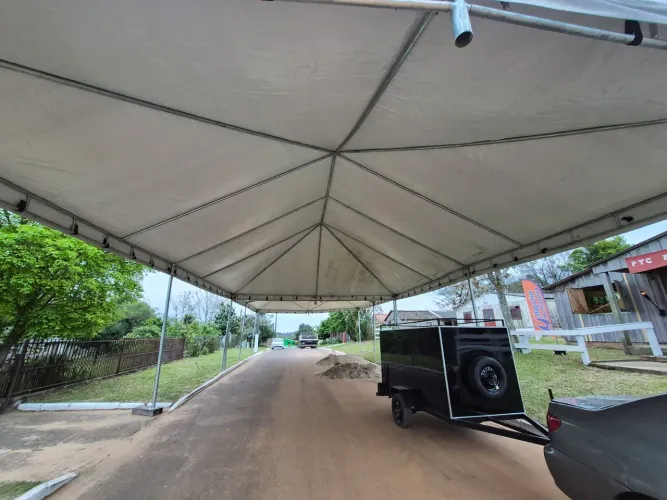 Tendas/Pirâmides evento 12x8 e 8x8