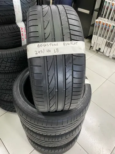 Jogo pneus 245/40R18 RunFlat bridgestone 