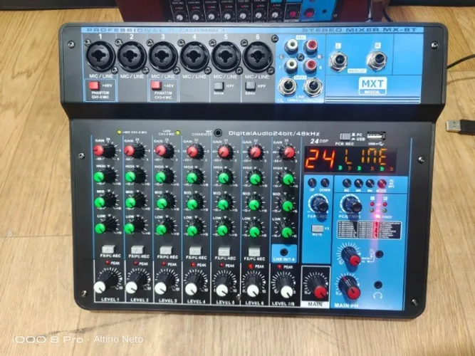 Mesa De Som Mxt Mx8t 8 Canais Interface 24 Efeitos Bluetooth