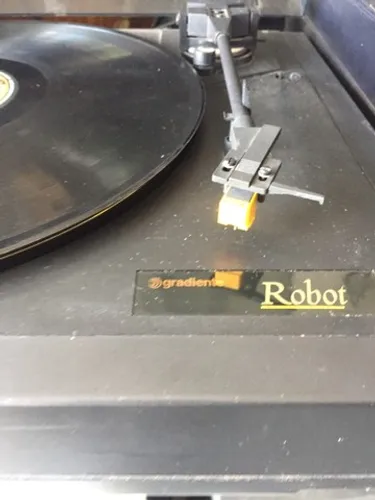 Toca disco Gradiente Robot