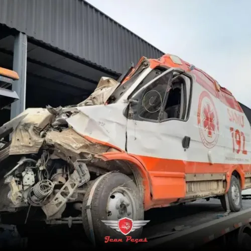 Iveco, sucata para retirada de peças