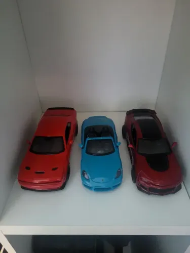 Miniatura carro 1:24 - Dodge Challenger, Porsche e Camaro