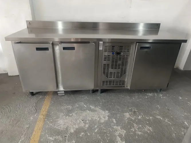 Balcão refrigerado