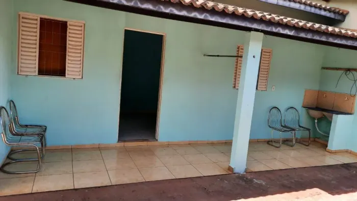 VENDO KITINET BAIRRO OURO VERDE VARZEA GRANDE