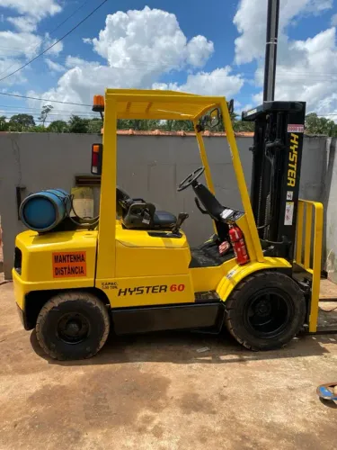 EMPILHADEIRA HYSTER H60XM, 3 toneladas