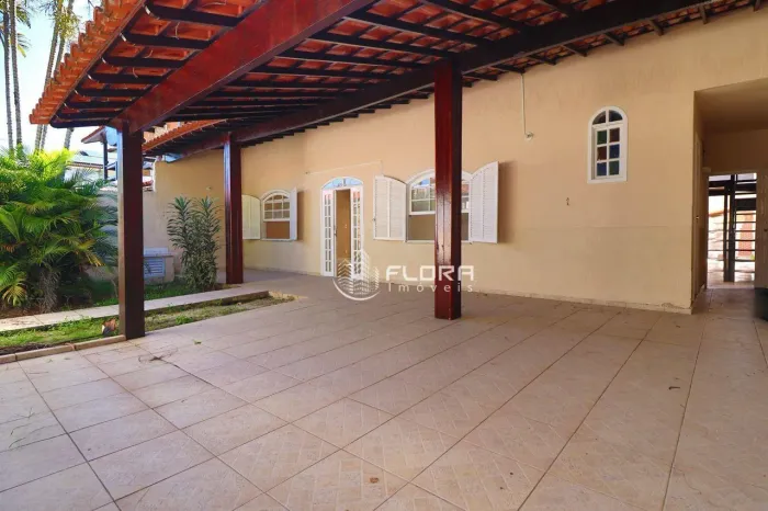 Casa com 3 dormitórios à venda, 260 m² por R$ 990.000,00 - Piratininga - Niterói/RJ
