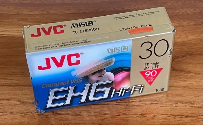Fita VHS-C TDK lacrada