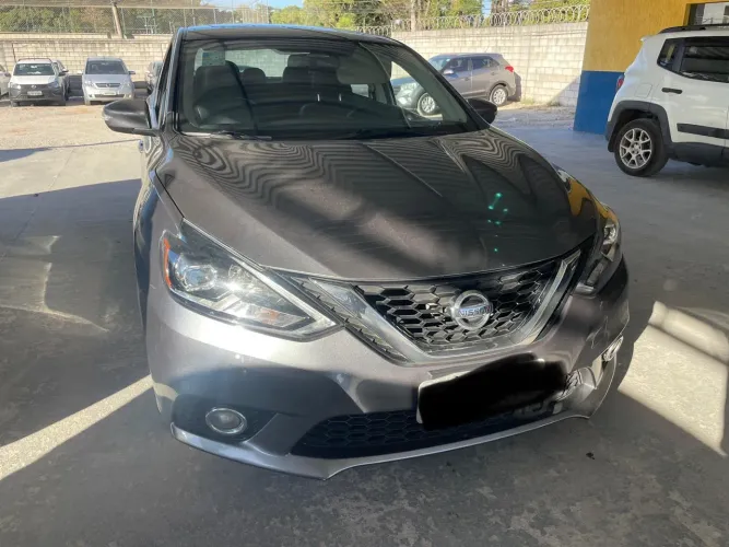Sentra SL 2.0 Flex ano 2019 - teto solar - baixo km