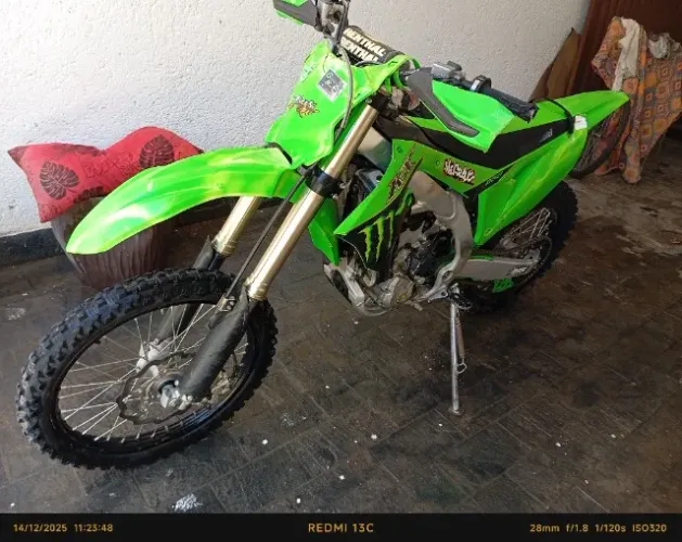 Motos Kawasaki KX 250 X no Brasil
