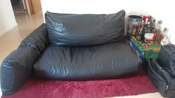 vendo Puff sofa cama - ideal para quem tem pouco espaco