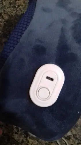 Travesseiro de  pescoço com massageador