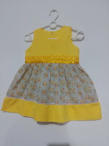 Vestido infantil - tamanho 1/2 anos