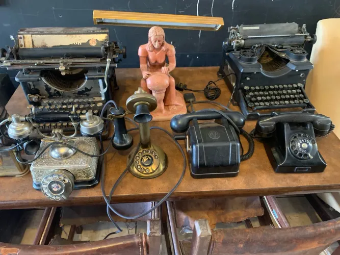 Telefones antigos 