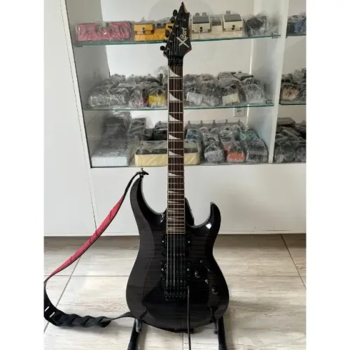 Cort X-Series X11