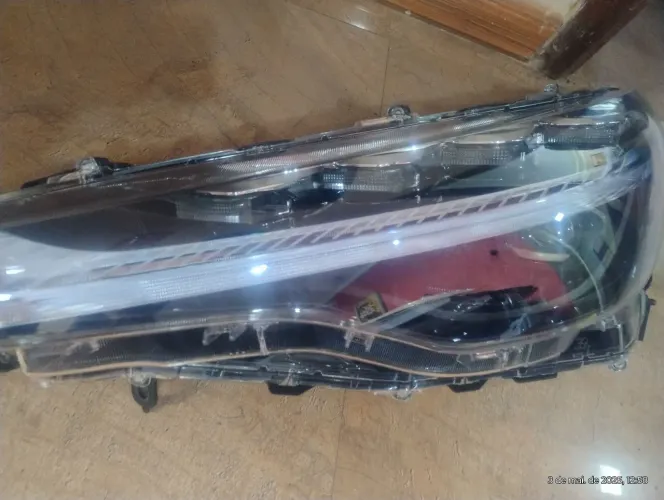 Farol Corolla Cross FULL LED