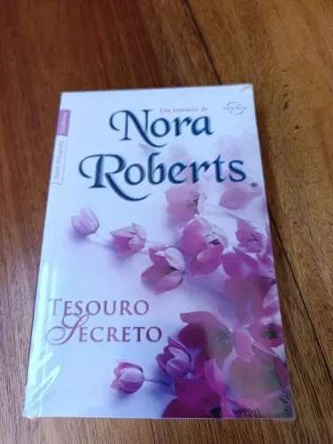 Tesouro Secreto e Virtude Indecente Nora Roberts - 2 livros em 1