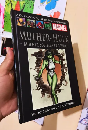 Mulher Hulk salvat capa dura