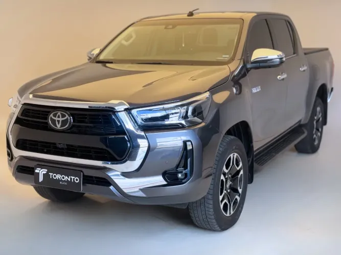 Toyota Hilux CD SRX 4X4 2.8 TDI 16V Diesel Aut. 2023