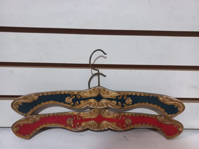 Cabides Decorativos Vintage  anos 50 - Azul e Vermelho