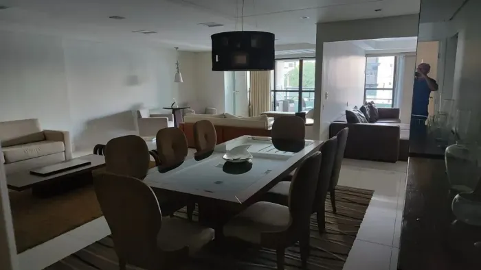 Imóvel para aluguel tem 276 metros quadrados com 3 quartos em Tambaú - João Pessoa - PB