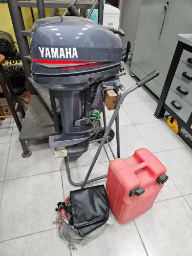 Motor popa Yamaha 15Hp 2T.
