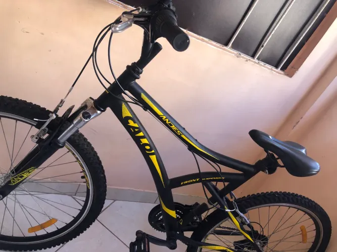 Bicicleta Caloi(estou sem usar faz 6 meses) 