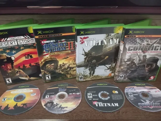 Coleção Conflict Xbox - Desert Storm, Vietnam e Global Terror (REPRÔ)