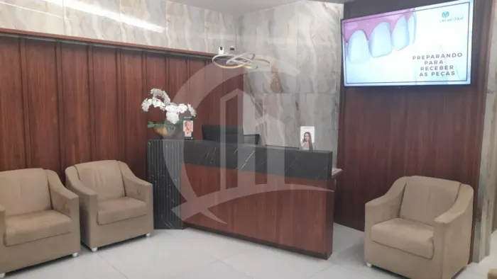 Sala Comercial com Móveis Modulados Disponível para Locação Bairro São José