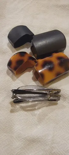 Armação de óculos dobrável 
