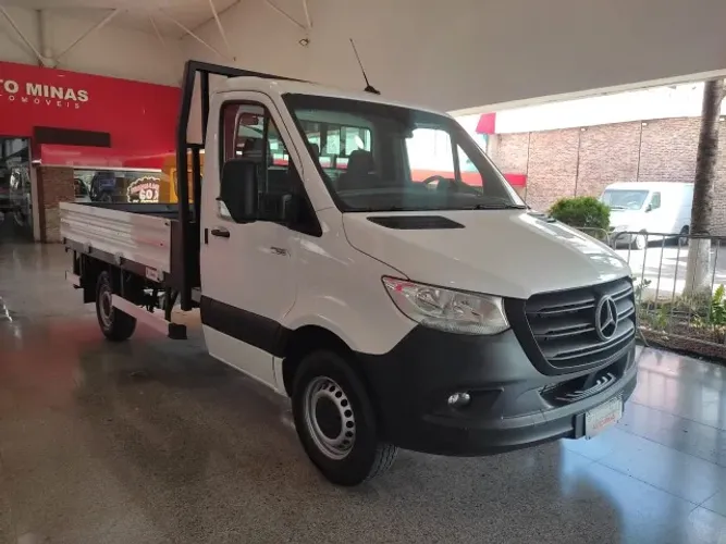 Mercedes-Benz Sprinter 417chassi  carroceria Completa Ano 2024