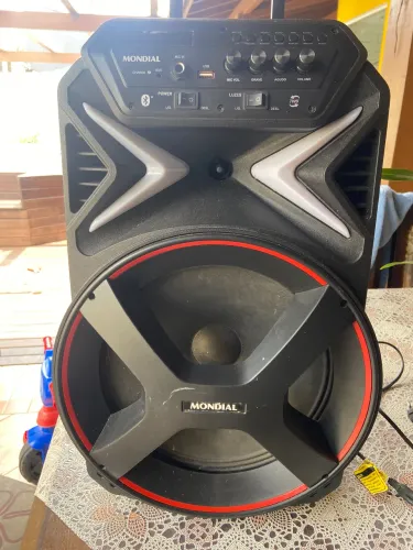Caixa de som mondial cm-400