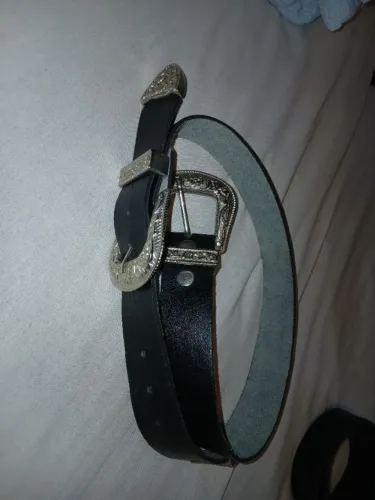 Cinto de couro legitimo fivela dupla