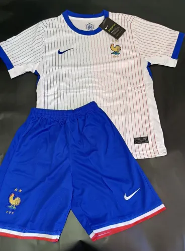 Conjunto infantil da seleção da França 24/25
