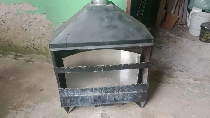 Churrasqueira para espetinho 